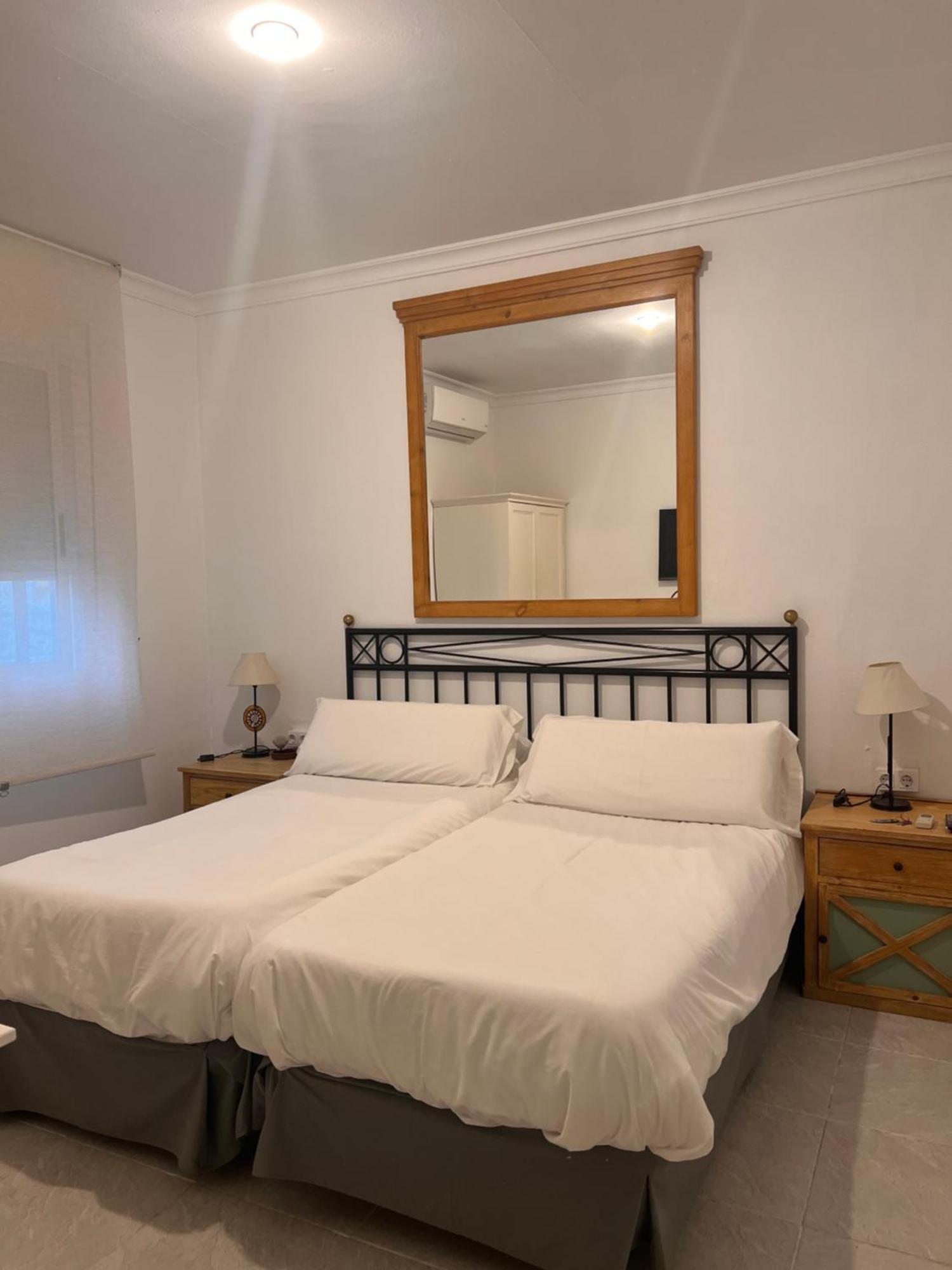 Hostal Playa Hidalgo Rota Εξωτερικό φωτογραφία